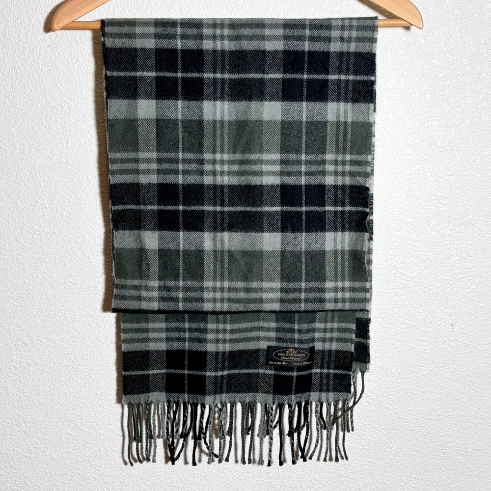 100% Cashmere Plaid Fringe Scarf Made in Germany Hand Tailored Academia Winter